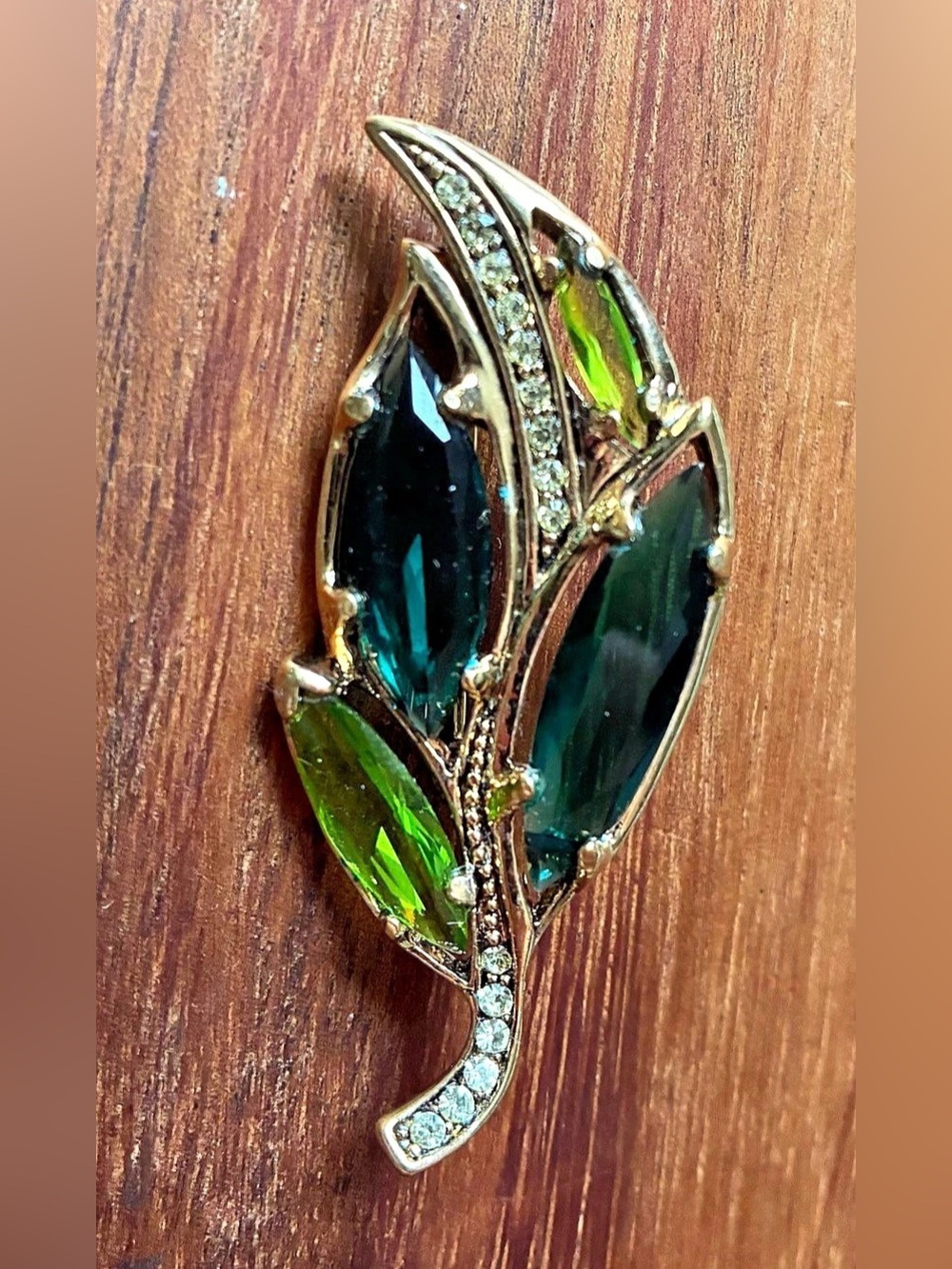 Monet Green Brooch Pin Leaf Rhinestone Marked Acrylic